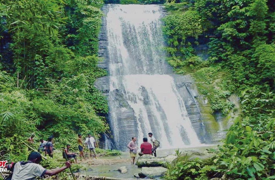 শুভলং ঝরনা ভ্রমণের সকল তথ্য